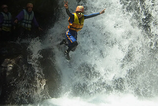 シャワークライミング沢登り