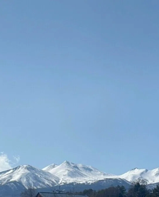 雪解けの匂いと、日替わりの乗鞍岳。春の朝を歩いて「ととのえる」